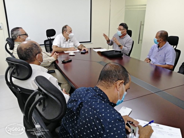 El director de la DIGEGA participa en reunión de agroindustriales